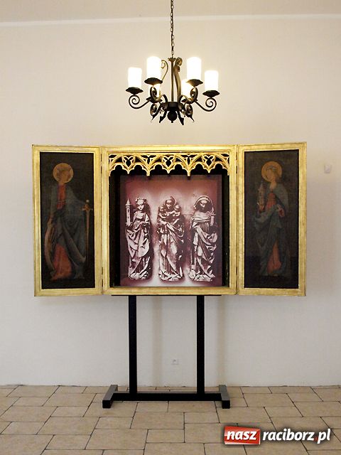 Zdjęcie w galerii na portalu naszraciborz.pl: Stare opactwo odzyskuje blask wiadomości z regionu