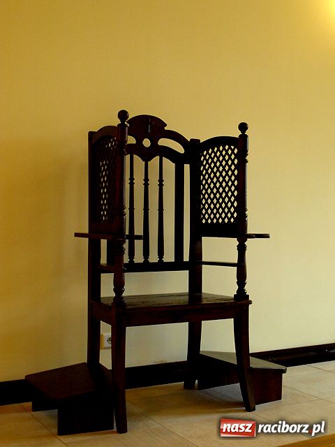 Zdjęcie w galerii na portalu naszraciborz.pl: Stare opactwo odzyskuje blask wiadomości z regionu