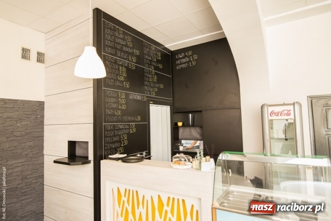 Zdjęcie w galerii na portalu naszraciborz.pl: Po staremu, ale w nowym odnowionym wydaniu, w Restauracji Żurek wiadomości z regionu