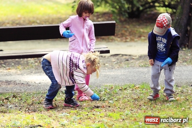 Zdjęcie w galerii na portalu naszraciborz.pl: Sprzątanie świata - uczniowie raciborskich szkół włączyli się w akcję  wiadomości z regionu