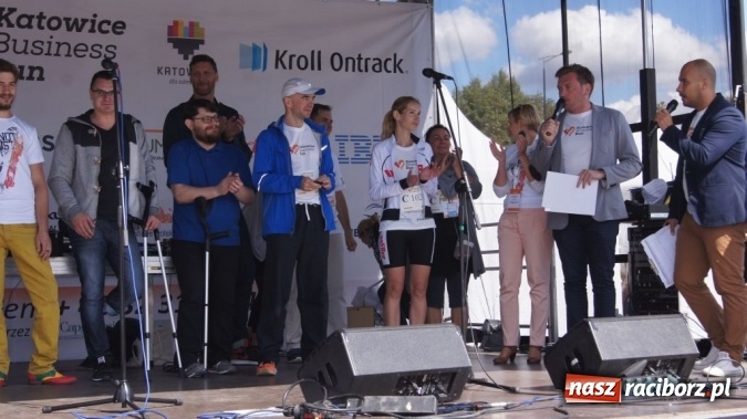 Zdjęcie w galerii na portalu naszraciborz.pl: Rafakowscy startowali w Poland Business Run  wiadomości z regionu