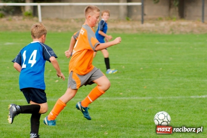 Zdjęcie w galerii na portalu naszraciborz.pl: Młodzicy: Dużo goli i fauli przy Urbana wiadomości z regionu