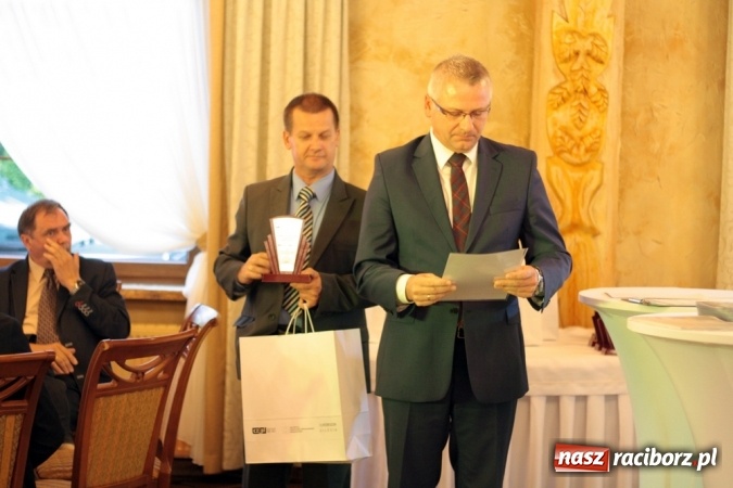 Zdjęcie w galerii na portalu naszraciborz.pl: Nagrodzono najlepsze mikroprojekty zrealizowane w latach 2009 – 2015 wiadomości z regionu