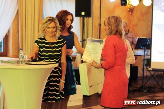 Zdjęcie w galerii na portalu naszraciborz.pl: Nagrodzono najlepsze mikroprojekty zrealizowane w latach 2009 – 2015 wiadomości z regionu