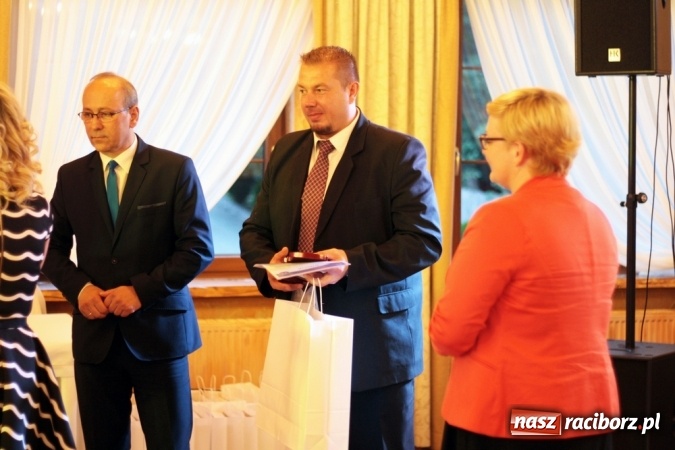 Zdjęcie w galerii na portalu naszraciborz.pl: Nagrodzono najlepsze mikroprojekty zrealizowane w latach 2009 – 2015 wiadomości z regionu
