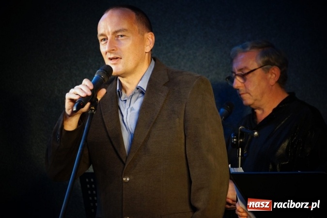 Zdjęcie w galerii na portalu naszraciborz.pl: Raciborzanie żegnali lato z Romami wiadomości z regionu