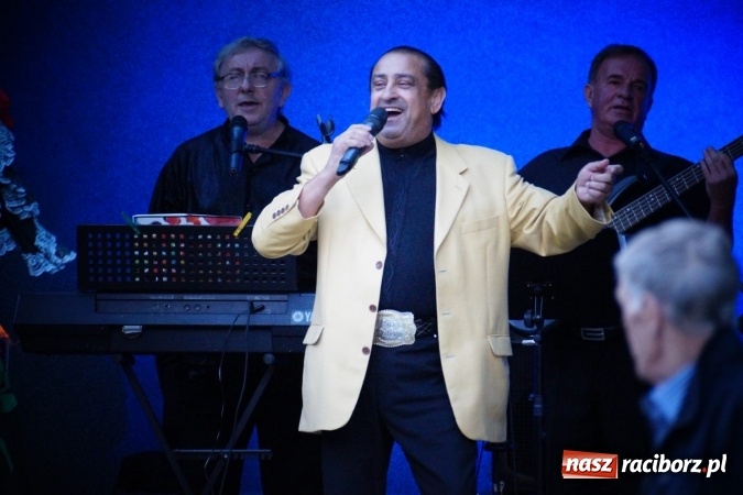 Zdjęcie w galerii na portalu naszraciborz.pl: Raciborzanie żegnali lato z Romami wiadomości z regionu