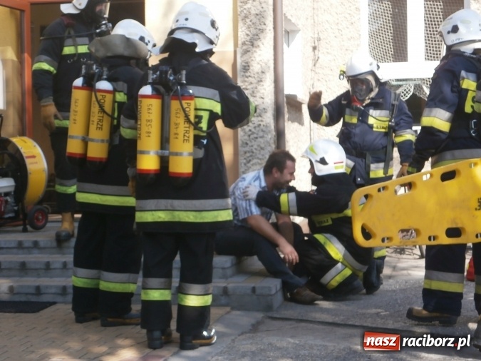 Zdjęcie w galerii na portalu naszraciborz.pl: Pożar kotłowni w Społecznej Szkole Podstawowej w Budziskach wiadomości z regionu