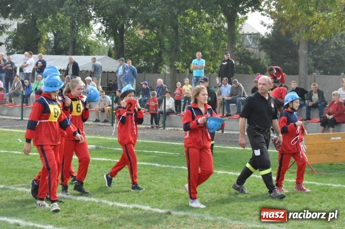 Zdjęcie w galerii na portalu naszraciborz.pl: Roszków, Pietraszyn, Sławików i Markowice triumfatorami powiatowych zawodów sportowo-pożarniczych wiadomości z regionu