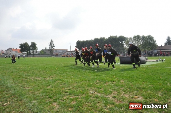 Zdjęcie w galerii na portalu naszraciborz.pl: Roszków, Pietraszyn, Sławików i Markowice triumfatorami powiatowych zawodów sportowo-pożarniczych wiadomości z regionu