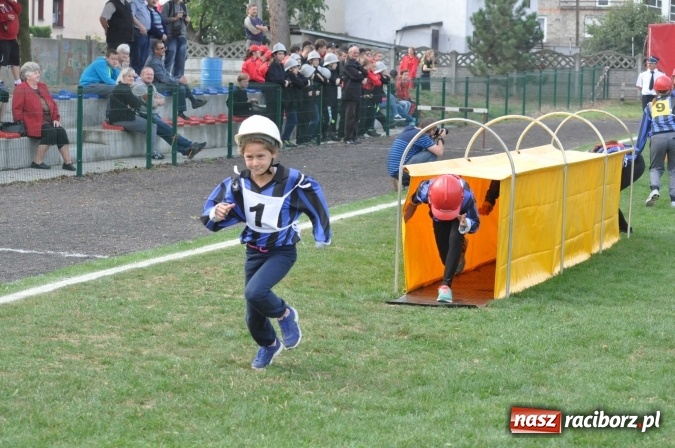 Zdjęcie w galerii na portalu naszraciborz.pl: Roszków, Pietraszyn, Sławików i Markowice triumfatorami powiatowych zawodów sportowo-pożarniczych wiadomości z regionu