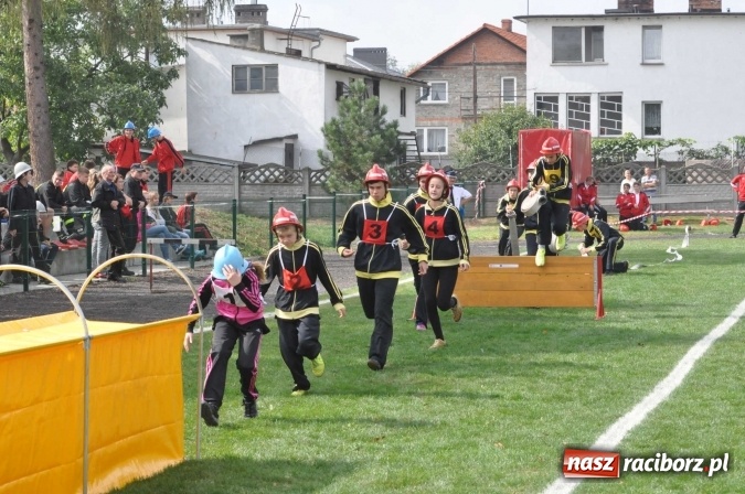 Zdjęcie w galerii na portalu naszraciborz.pl: Roszków, Pietraszyn, Sławików i Markowice triumfatorami powiatowych zawodów sportowo-pożarniczych wiadomości z regionu
