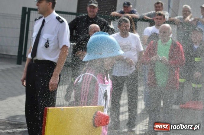 Zdjęcie w galerii na portalu naszraciborz.pl: Roszków, Pietraszyn, Sławików i Markowice triumfatorami powiatowych zawodów sportowo-pożarniczych wiadomości z regionu