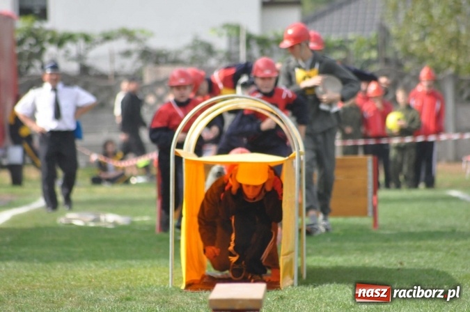 Zdjęcie w galerii na portalu naszraciborz.pl: Roszków, Pietraszyn, Sławików i Markowice triumfatorami powiatowych zawodów sportowo-pożarniczych wiadomości z regionu