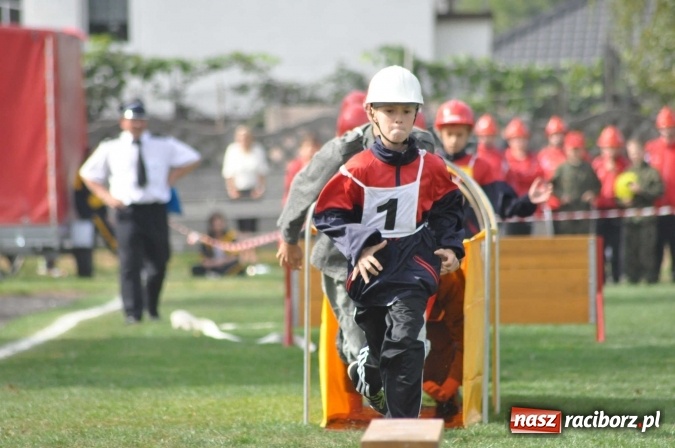 Zdjęcie w galerii na portalu naszraciborz.pl: Roszków, Pietraszyn, Sławików i Markowice triumfatorami powiatowych zawodów sportowo-pożarniczych wiadomości z regionu