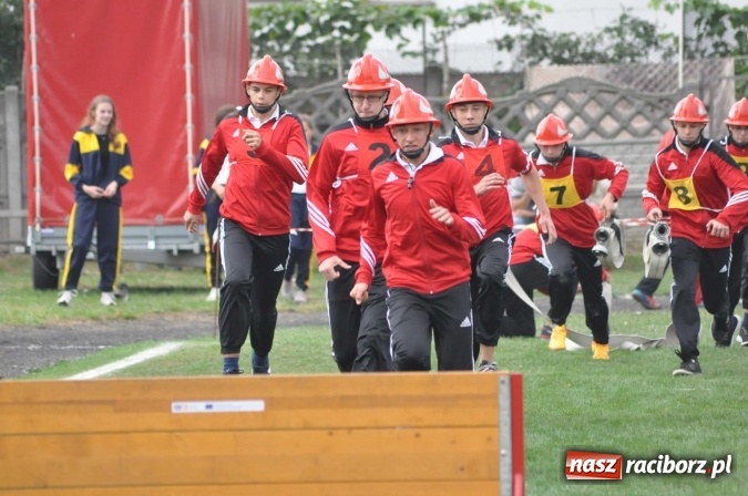 Zdjęcie w galerii na portalu naszraciborz.pl: Roszków, Pietraszyn, Sławików i Markowice triumfatorami powiatowych zawodów sportowo-pożarniczych wiadomości z regionu