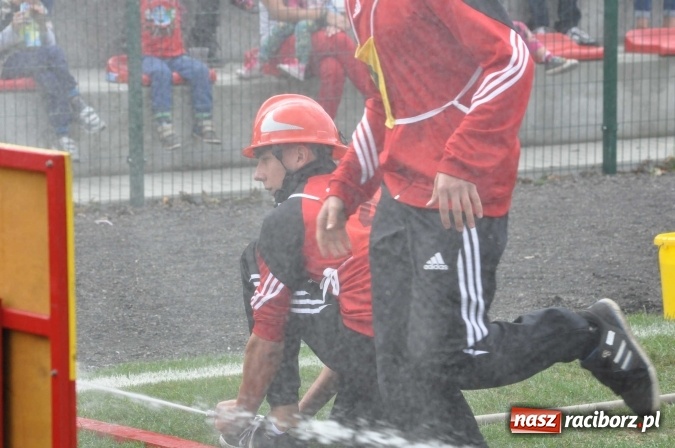 Zdjęcie w galerii na portalu naszraciborz.pl: Roszków, Pietraszyn, Sławików i Markowice triumfatorami powiatowych zawodów sportowo-pożarniczych wiadomości z regionu