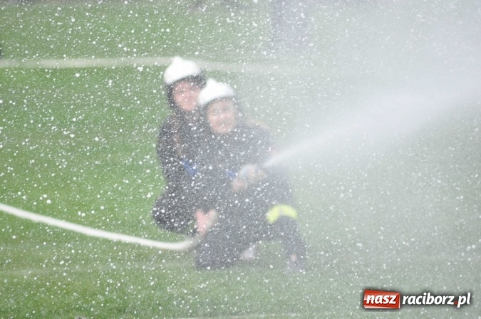 Zdjęcie w galerii na portalu naszraciborz.pl: Roszków, Pietraszyn, Sławików i Markowice triumfatorami powiatowych zawodów sportowo-pożarniczych wiadomości z regionu