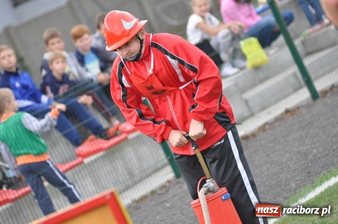 Zdjęcie w galerii na portalu naszraciborz.pl: Roszków, Pietraszyn, Sławików i Markowice triumfatorami powiatowych zawodów sportowo-pożarniczych wiadomości z regionu