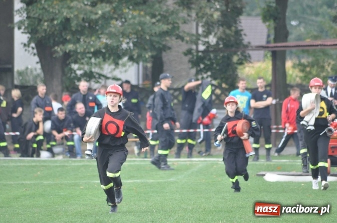 Zdjęcie w galerii na portalu naszraciborz.pl: Roszków, Pietraszyn, Sławików i Markowice triumfatorami powiatowych zawodów sportowo-pożarniczych wiadomości z regionu