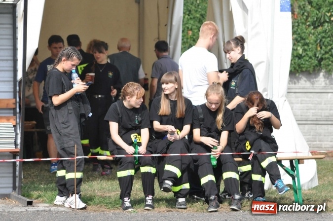 Zdjęcie w galerii na portalu naszraciborz.pl: Roszków, Pietraszyn, Sławików i Markowice triumfatorami powiatowych zawodów sportowo-pożarniczych wiadomości z regionu