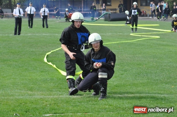 Zdjęcie w galerii na portalu naszraciborz.pl: Roszków, Pietraszyn, Sławików i Markowice triumfatorami powiatowych zawodów sportowo-pożarniczych wiadomości z regionu