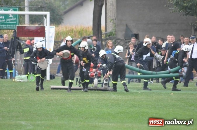 Zdjęcie w galerii na portalu naszraciborz.pl: Roszków, Pietraszyn, Sławików i Markowice triumfatorami powiatowych zawodów sportowo-pożarniczych wiadomości z regionu