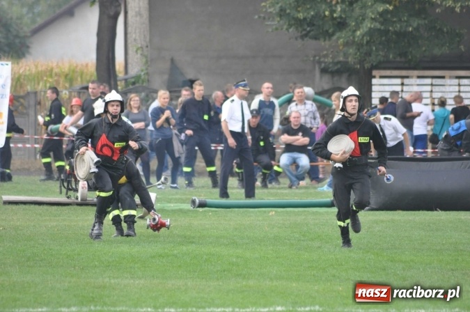 Zdjęcie w galerii na portalu naszraciborz.pl: Roszków, Pietraszyn, Sławików i Markowice triumfatorami powiatowych zawodów sportowo-pożarniczych wiadomości z regionu