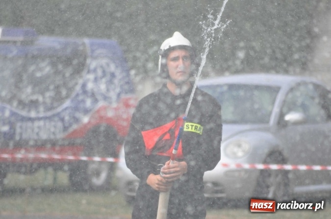 Zdjęcie w galerii na portalu naszraciborz.pl: Roszków, Pietraszyn, Sławików i Markowice triumfatorami powiatowych zawodów sportowo-pożarniczych wiadomości z regionu
