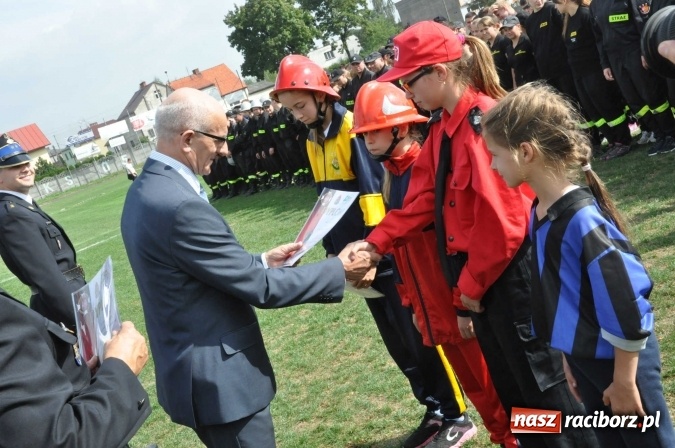Zdjęcie w galerii na portalu naszraciborz.pl: Roszków, Pietraszyn, Sławików i Markowice triumfatorami powiatowych zawodów sportowo-pożarniczych wiadomości z regionu