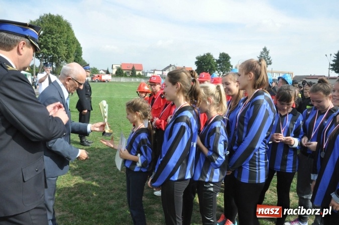Zdjęcie w galerii na portalu naszraciborz.pl: Roszków, Pietraszyn, Sławików i Markowice triumfatorami powiatowych zawodów sportowo-pożarniczych wiadomości z regionu