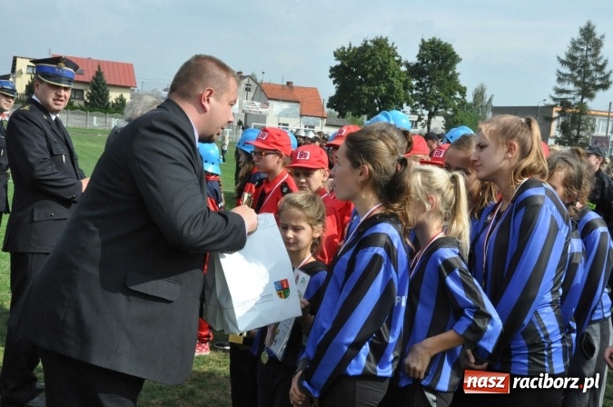 Zdjęcie w galerii na portalu naszraciborz.pl: Roszków, Pietraszyn, Sławików i Markowice triumfatorami powiatowych zawodów sportowo-pożarniczych wiadomości z regionu