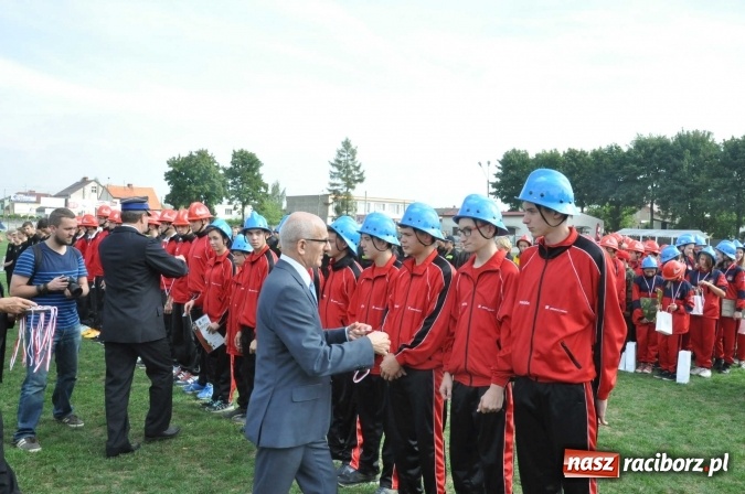 Zdjęcie w galerii na portalu naszraciborz.pl: Roszków, Pietraszyn, Sławików i Markowice triumfatorami powiatowych zawodów sportowo-pożarniczych wiadomości z regionu