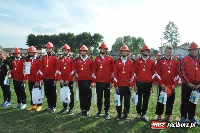 Zdjęcie w galerii na portalu naszraciborz.pl: Roszków, Pietraszyn, Sławików i Markowice triumfatorami powiatowych zawodów sportowo-pożarniczych wiadomości z regionu