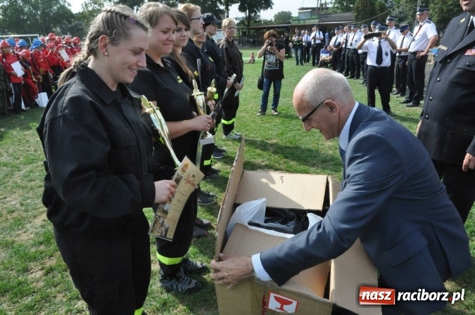 Zdjęcie w galerii na portalu naszraciborz.pl: Roszków, Pietraszyn, Sławików i Markowice triumfatorami powiatowych zawodów sportowo-pożarniczych wiadomości z regionu