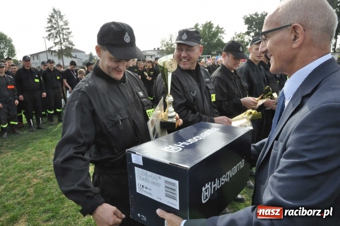 Zdjęcie w galerii na portalu naszraciborz.pl: Roszków, Pietraszyn, Sławików i Markowice triumfatorami powiatowych zawodów sportowo-pożarniczych wiadomości z regionu