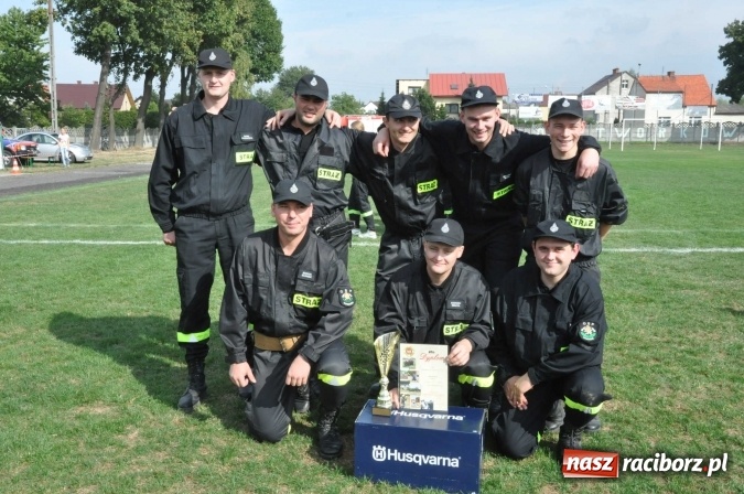 Zdjęcie w galerii na portalu naszraciborz.pl: Roszków, Pietraszyn, Sławików i Markowice triumfatorami powiatowych zawodów sportowo-pożarniczych wiadomości z regionu