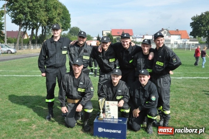 Zdjęcie w galerii na portalu naszraciborz.pl: Roszków, Pietraszyn, Sławików i Markowice triumfatorami powiatowych zawodów sportowo-pożarniczych wiadomości z regionu