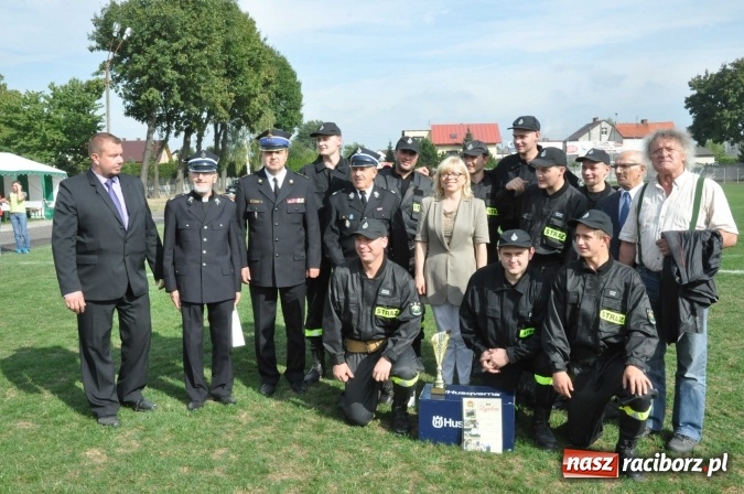 Zdjęcie w galerii na portalu naszraciborz.pl: Roszków, Pietraszyn, Sławików i Markowice triumfatorami powiatowych zawodów sportowo-pożarniczych wiadomości z regionu