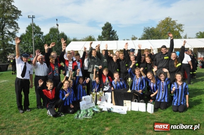 Zdjęcie w galerii na portalu naszraciborz.pl: Roszków, Pietraszyn, Sławików i Markowice triumfatorami powiatowych zawodów sportowo-pożarniczych wiadomości z regionu