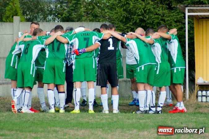 Zdjęcie w galerii na portalu naszraciborz.pl: Dwa do zera, Lyski po mękach żegnają outsidera wiadomości z regionu