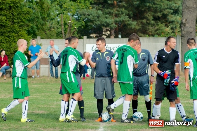 Zdjęcie w galerii na portalu naszraciborz.pl: Dwa do zera, Lyski po mękach żegnają outsidera wiadomości z regionu