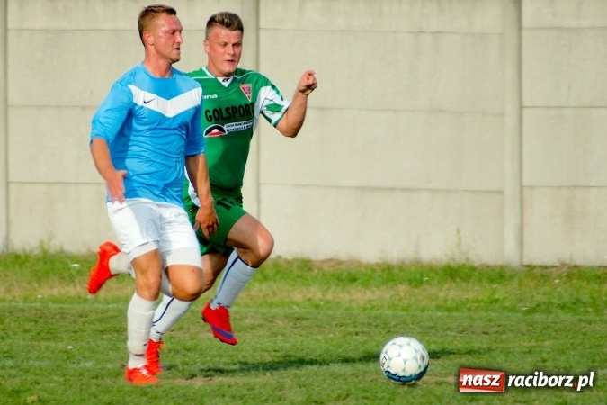 Zdjęcie w galerii na portalu naszraciborz.pl: Dwa do zera, Lyski po mękach żegnają outsidera wiadomości z regionu