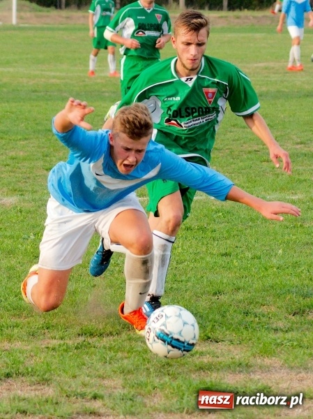Zdjęcie w galerii na portalu naszraciborz.pl: Dwa do zera, Lyski po mękach żegnają outsidera wiadomości z regionu