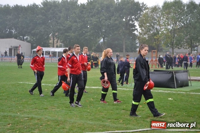 Zdjęcie w galerii na portalu naszraciborz.pl: Zawody strażackie w Tworkowie - znajdź się na zdjęciu wiadomości z regionu