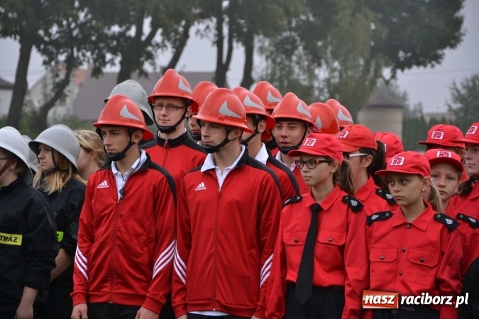Zdjęcie w galerii na portalu naszraciborz.pl: Zawody strażackie w Tworkowie - znajdź się na zdjęciu wiadomości z regionu