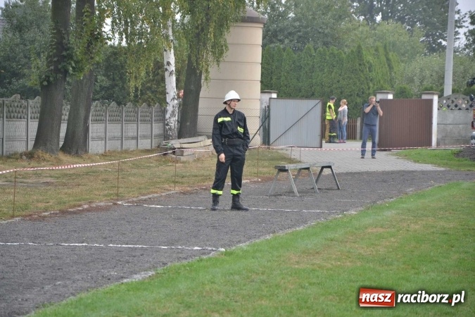 Zdjęcie w galerii na portalu naszraciborz.pl: Zawody strażackie w Tworkowie - znajdź się na zdjęciu wiadomości z regionu