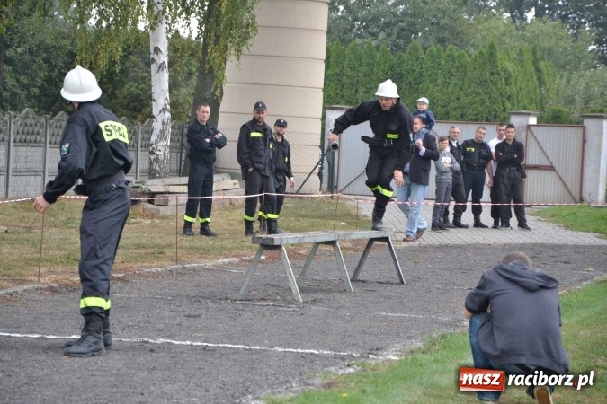 Zdjęcie w galerii na portalu naszraciborz.pl: Zawody strażackie w Tworkowie - znajdź się na zdjęciu wiadomości z regionu