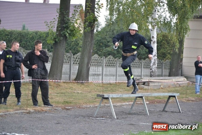 Zdjęcie w galerii na portalu naszraciborz.pl: Zawody strażackie w Tworkowie - znajdź się na zdjęciu wiadomości z regionu