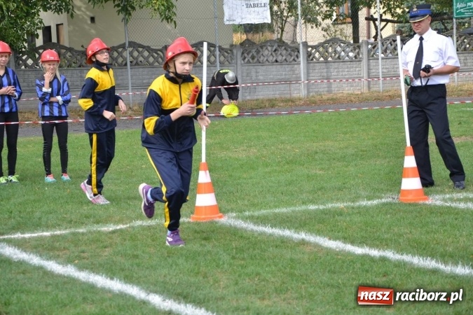 Zdjęcie w galerii na portalu naszraciborz.pl: Zawody strażackie w Tworkowie - znajdź się na zdjęciu wiadomości z regionu